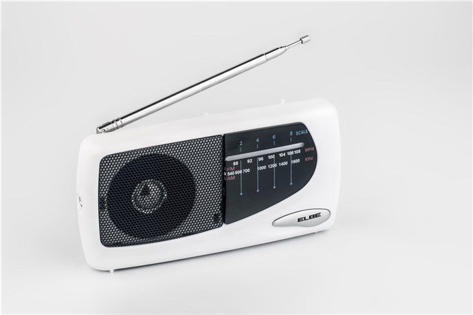 Radio portative Elbe RF-52-SOB en blanc avec tuner analogique FM/AM, haut-parleur intégré et antenne télescopique