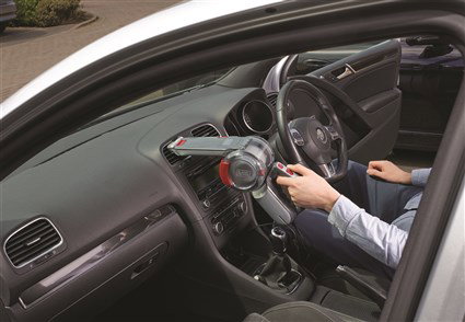 Black+Decker PV-1200-AV Aspirateur de voiture 12V cyclonique avec câble de 5m et tête pivotante, nettoyage facilité