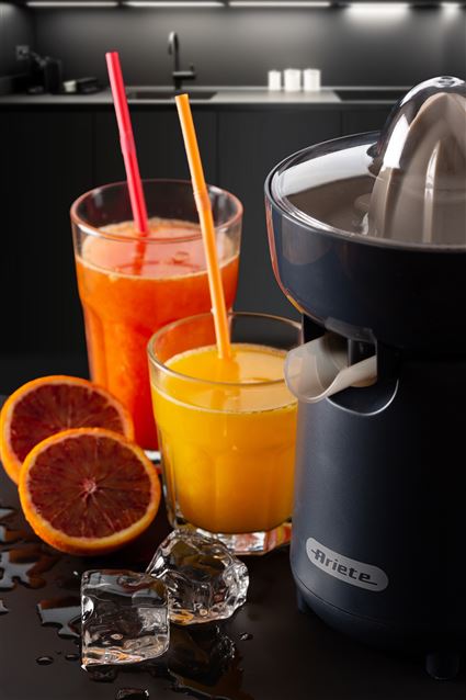 Ariete 417/00 - Exprimeur électrique Breakfast avec mouvement rotatif et système anti-gouttes, 40W, pour oranges et pamplemousses - Gris (Graphite) Ariete 417/00 - Exprimeur électrique Breakfast avec mouvement rotatif et système anti-gouttes, 40W, pour oranges et pamplemousses - Gris (Graphite)