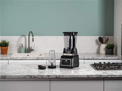 Ninja BN750EU Blender 2-en-1 avec Auto-iQ, 2,1 L, 1,2 kW, Noir/Argent Ninja BN750EU Blender 2-en-1 avec Auto-iQ, 2,1 L, 1,2 kW, Noir/Argent