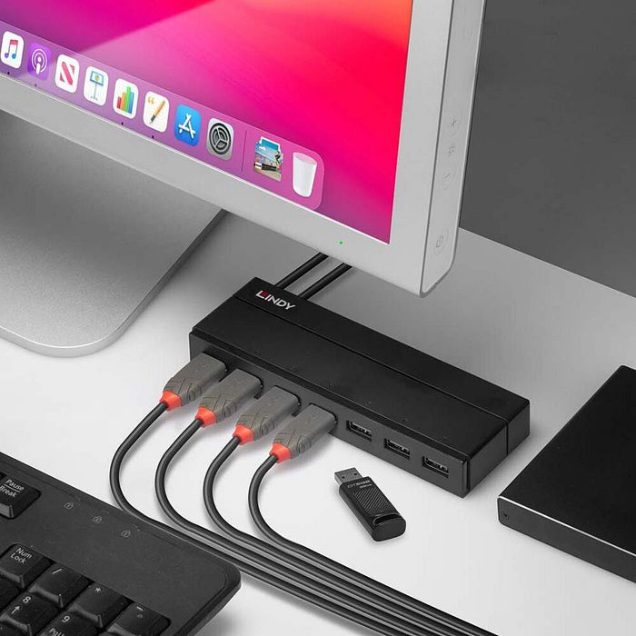 Lindy Hub USB 3.0 - 7 ports avec charge rapide BC 1.2 (jusqu'à 5 Gbit/s), rétrocompatible USB 2.0/1.1 - Hub USB pour PC et Mac
