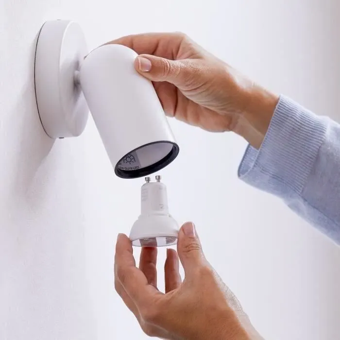 WiZ Ampoule LED connectée GU10 50W Blanc variable, compatible Wi-Fi et commande vocale