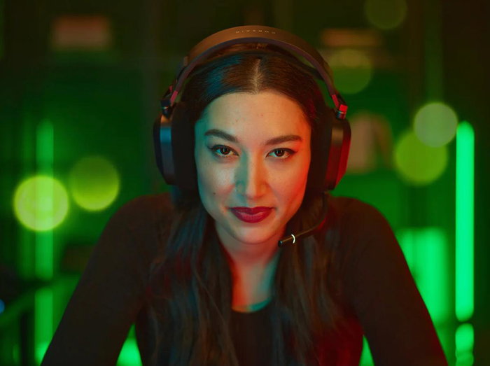 Corsair HS80 RGB Casque Gaming Sans Fil Carbone