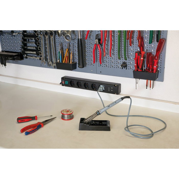 Multiprise 5 Prises avec Interrupteur Brennenstuhl Bremounta 3600 W USB x 2 (3 m) Multiprise 5 Prises avec Interrupteur Brennenstuhl Bremounta 3600 W USB x 2 (3 m)