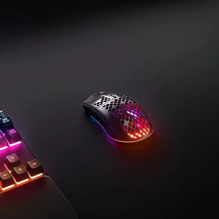 Steelseries Aerox 3 Souris Gaming Sans Fil Noir – Ultra-légère RGB IP54 68g 200h TrueMove Air Bluetooth 5.0
