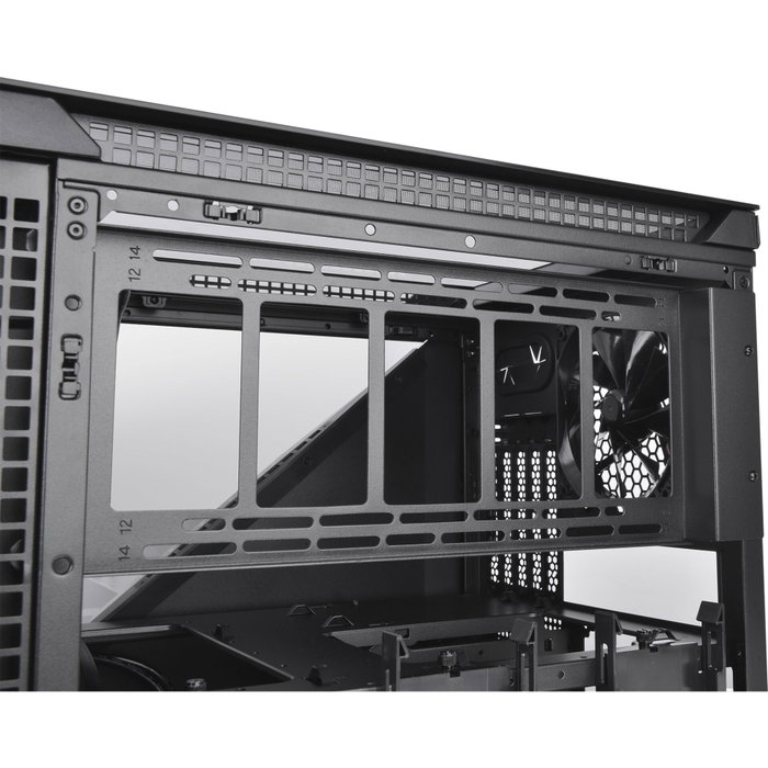 Thermaltake Divider 200 TG Air Black M-ATX