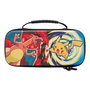 Power A 1522646-01 Housse compacte protectrice pour Nintendo Switch OLED/Lite - Motif Charizard vs Pikachu, avec rangement pour 9 cartes et intérieur en velours