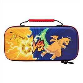 Power A NSCS0055-01 - Coque de protection compacte pour Nintendo Switch OLED, Switch ou Lite - Thème Pikachu vs Dragonite - Revêtement intérieur doux et compartiments