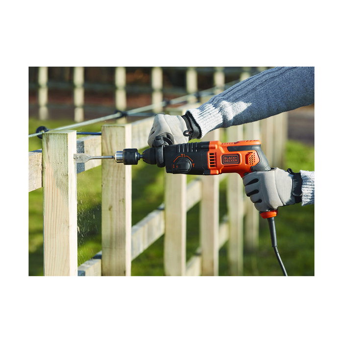 Black & Decker BEHS01K-QS Marteau perforateur électrique 650W Black & Decker BEHS01K-QS Marteau perforateur électrique 650W