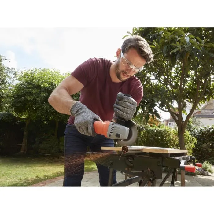 BLACK+DECKER BEG010-QS Meuleuse d'angle filaire 710 W - Poignée ergonomique 3 positions - Carter ajustable sans outil - 115 mm