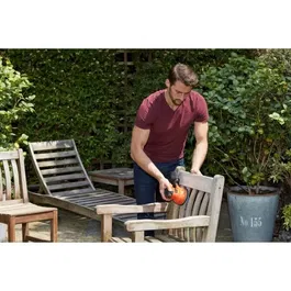 Black + Decker BEW210-QS - Ponceuse excentrique filaire 230W 125mm - Avec sac de collecte de poussières et abrasif inclus