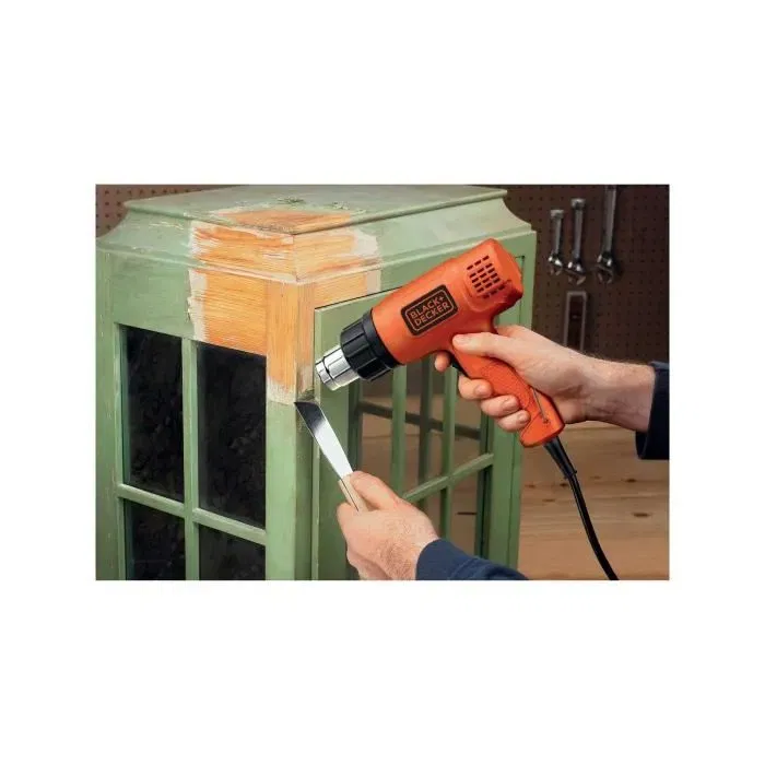 BLACK+DECKER KX1650-QS Déchapeur thermique 1750W - Température max 600°C - 2 débits d'air (250/450 L/min) - Câble 2 mètres - Outil électrique filaire