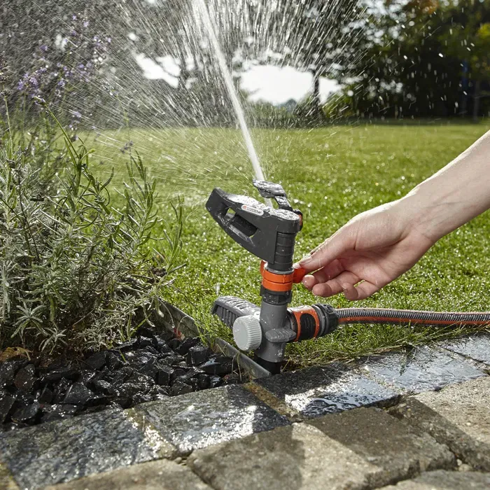 Gardena 8141-20 Arroseur Canon sur Pic Comfort Rotatif - Portée Réglable 12.5 m, Arrosage Grande Surface Jardin XL jusqu'à 490 m², Construction Solide Météo