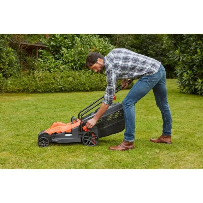 Black + Decker BEMW471BH-QS - Tondeuse électrique filaire 1600W - Largeur de coupe 38 cm - Pour pelouses jusqu'à 600 m²
