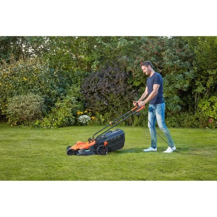 Black + Decker BEMW471BH-QS - Tondeuse électrique filaire 1600W - Largeur de coupe 38 cm - Pour pelouses jusqu'à 600 m²