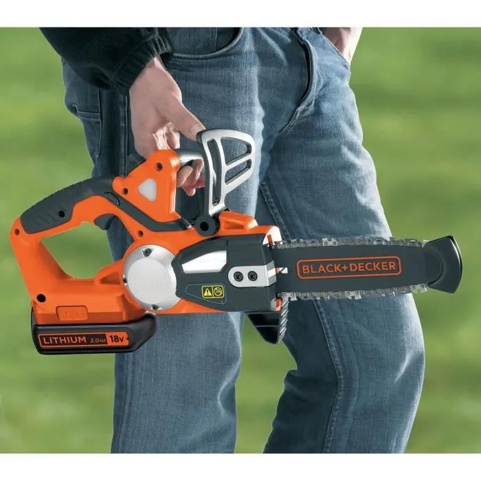 Black + Decker GKC1820L20-QW Tronçonneuse Élagueuse Électrique sans Fil 18V - 20cm - Batterie 2Ah + Chargeur - Jusqu'à 16 cm de diamètre