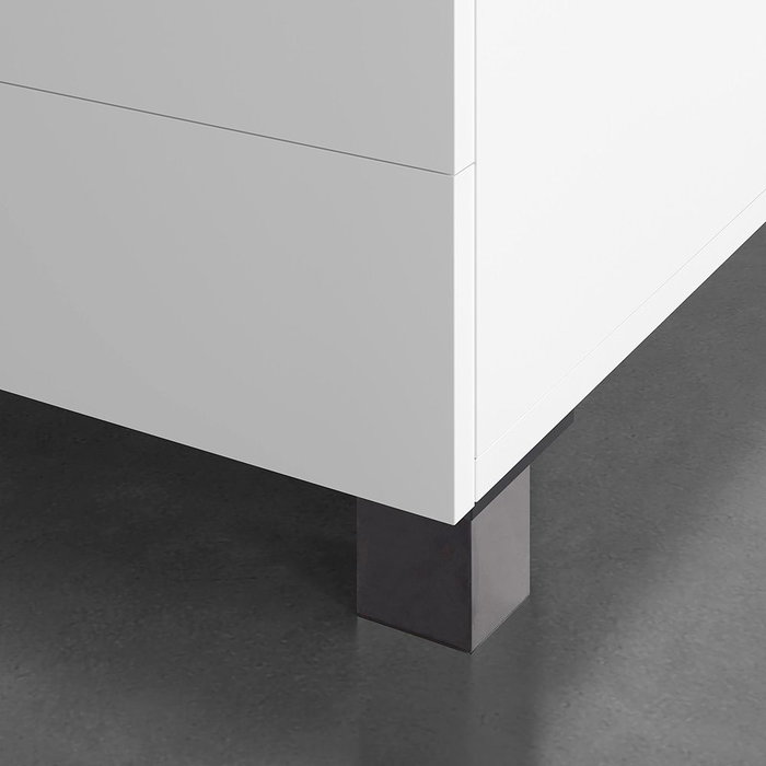 Rei 972 Pied carré ABS noir 42x42x60 mm pour meubles bas Rei 972 Pied carré ABS noir 42x42x60 mm pour meubles bas