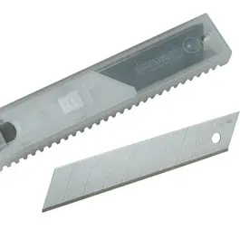 STANLEY FATMAX - Lot de 10 lames de cutter 18mm (Réf. 2-11-718) - Lames séparables traitées par induction pour une résistance accrue