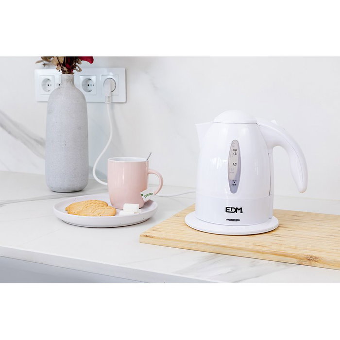 Edm Bouilloire électrique 2200W 1L avec filtre amovible, arrêt automatique - Blanc Edm Bouilloire électrique 2200W 1L avec filtre amovible, arrêt automatique - Blanc