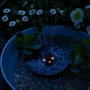 Lumineo Fontaine de jardin solaire en plastique LED RGB 4 LEDs IP68 Ø16 x 3,5 cm