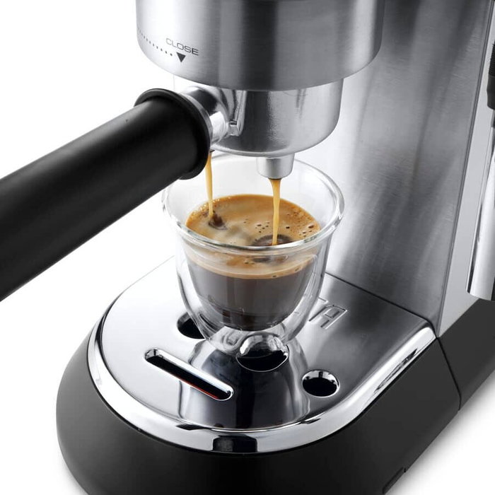 De'Longhi Machine à Expresso Portafilter Dedica EC685.M Noir Métallisé Argent