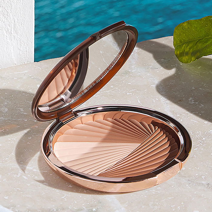 Estée Lauder Poudre Illuminatrice Bronze Goddess 9g Peau Radieuse Sculptée Effet Doux Lumineux