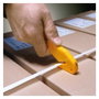 Cutter Olfa 17,8 X 0,4 MM Jaune De Sécurité