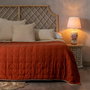 BigBuy Home Couvre-lit 230 x 280 cm Beige Rouge foncé