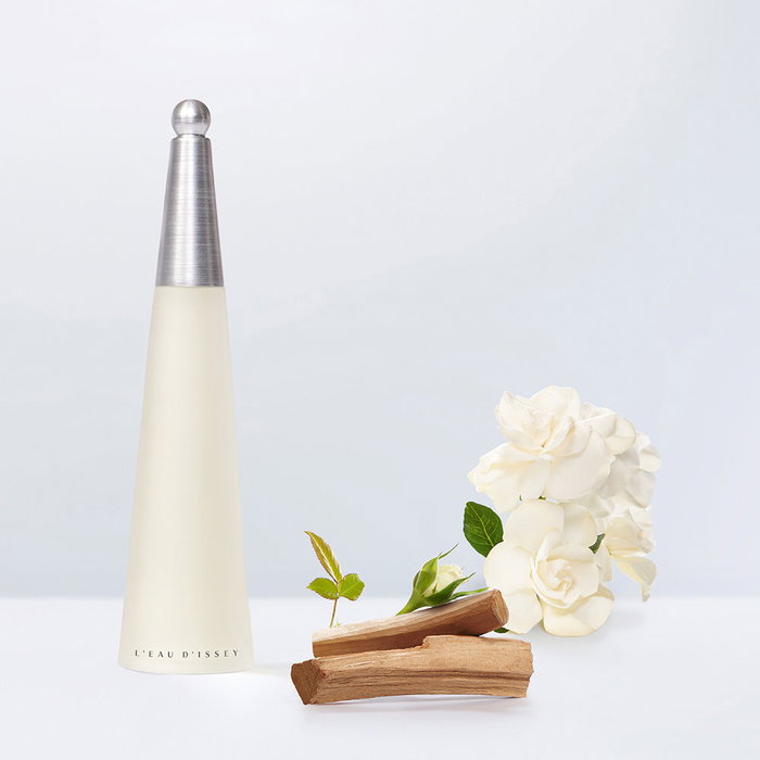 Issey Miyake L'Eau d'Issey Eau de Toilette 50 ml Issey Miyake L'Eau d'Issey Eau de Toilette 50 ml