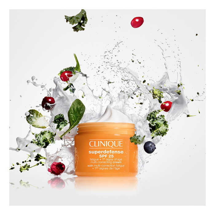 Clinique SUPERDEFENSE Crème Multi-Correctrice SPF25 I/II 50 ml