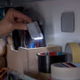 Innovagoods Lot de 2 Veilleuses LED avec Capteur de Mouvement, 3 LEDs, Fonctionne sur Piles 3xAAA (non incluses), Blanc